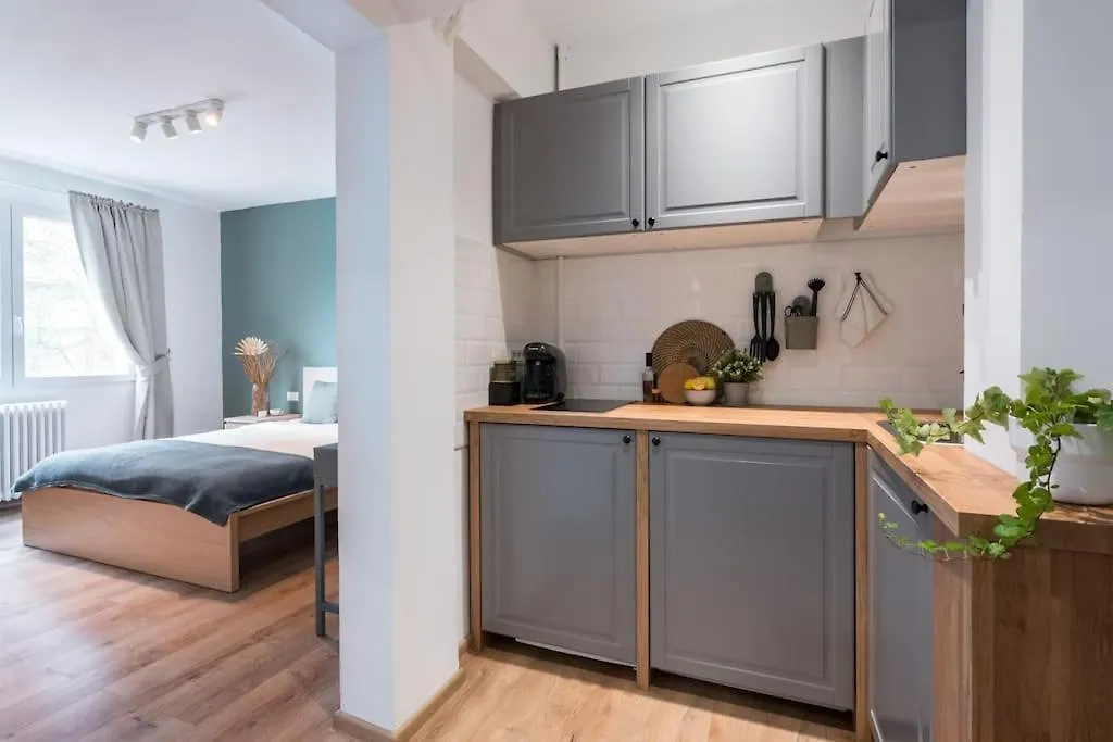 Charming Studio - City Center Bucharest 0*,  Romania